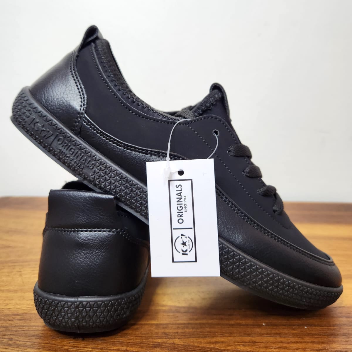 Kstar7 Ladies Sneakers: Le Mans 3 – Smitty's Online