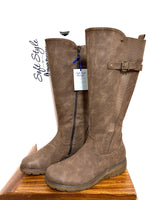 Ladies Boots: Hush Puppies Soft Style Ladies Osvalda Leather Dark Taupe Boot