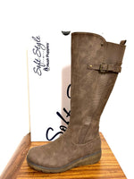 Ladies Boots: Hush Puppies Soft Style Ladies Osvalda Leather Dark Taupe Boot