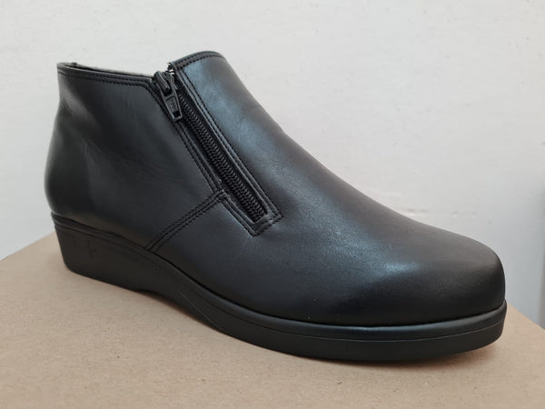 Natural Steps - Ladies Ankle Boots - Black