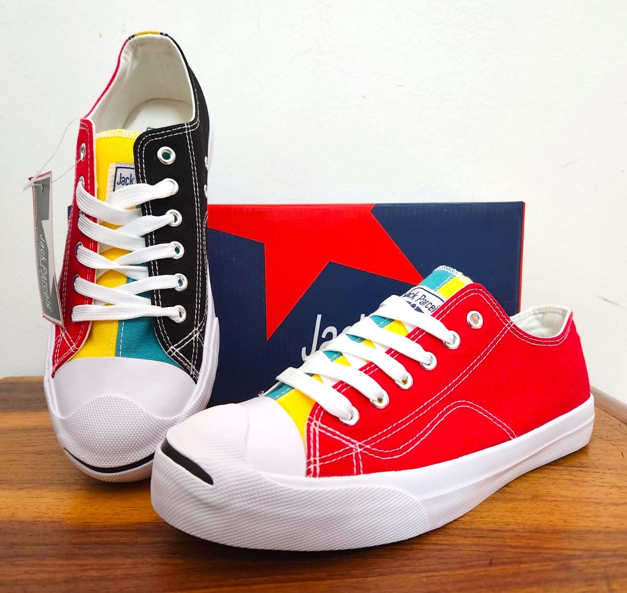 Jack Parcels Sneakers: Supa Dupa - Multi Colour Canvas – Smitty's